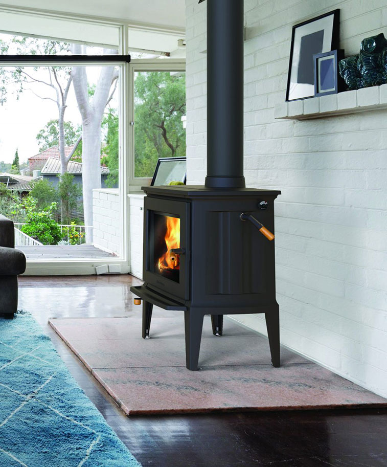 Green Mountain 40 Wood Stove by HearthStone